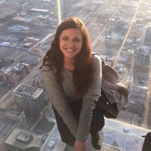 Meet your Posher, Victoria