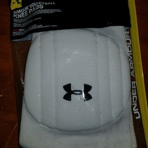 Volleyball pads