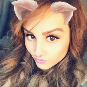 Meet your Posher, Edith