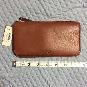 NWT Fossil clutch wallet
