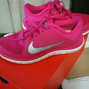 Women's Nike shoes