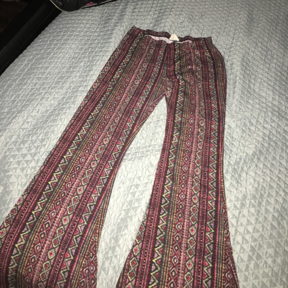 printed flare stretch pants