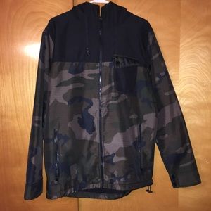 Men's Large Aperture Camo Hooded Jacket
