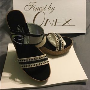 Finest Onex Wedges