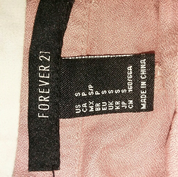 💥NEW💥Forever 21 Skirt - Picture 2 of 3