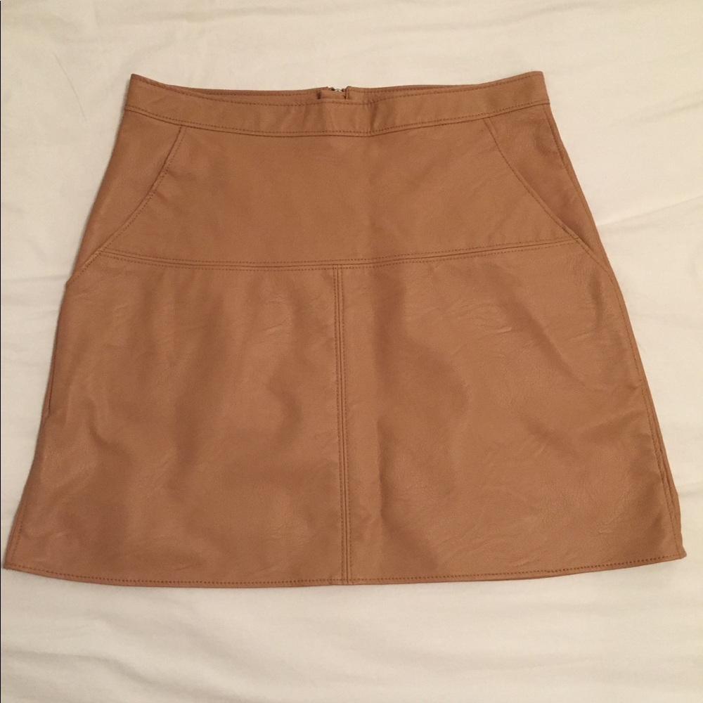 Tan leather skirt