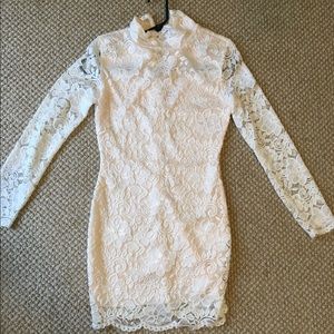 Lace stretch bodycon dress small