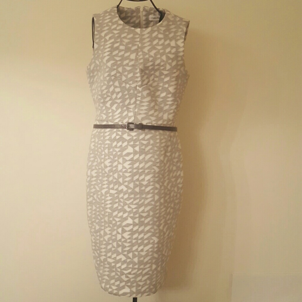 Calvin Klein Grey& White Show Stopper