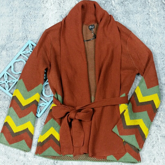 Very J Sweaters - NWT Very J Boho Rust Chevron Belted Sweater