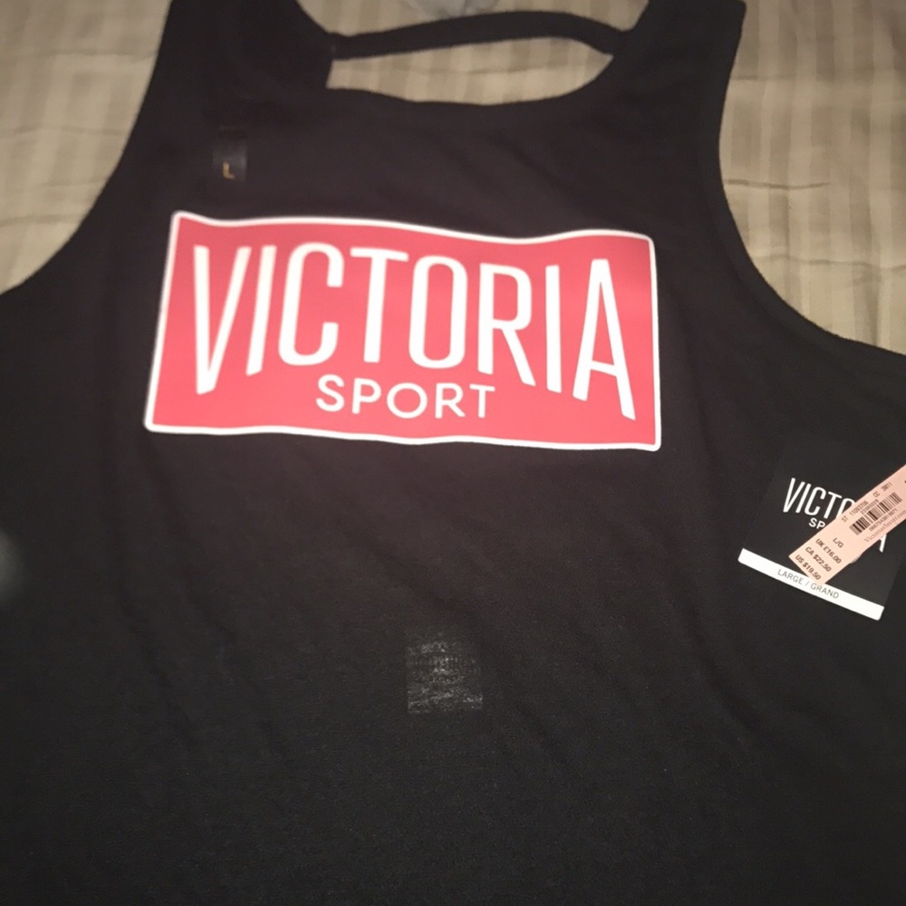 Black work out tank top