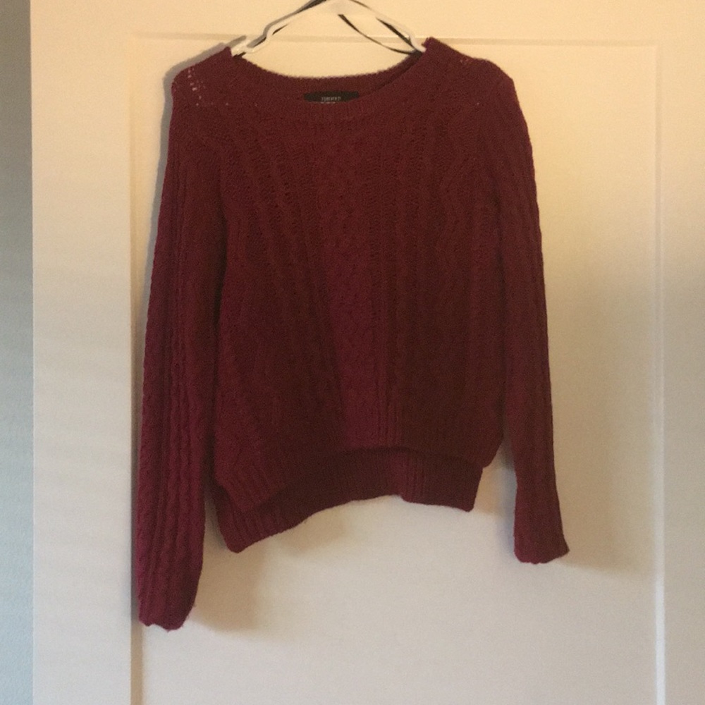 Maroon sweater