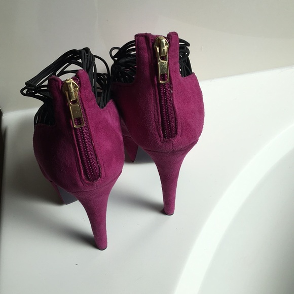 London Trash Ceras Suede Shoes - Picture 2 of 4