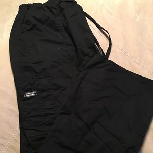 NWOT Cherokee scrub bottoms