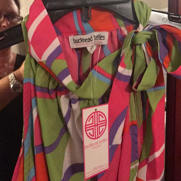 Multi color dress. - Picture 4 of 4