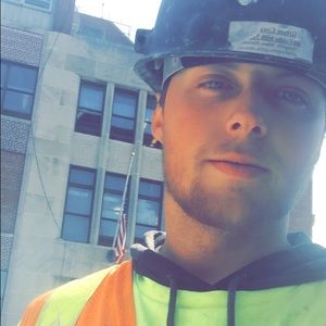 Meet your Posher, Brett