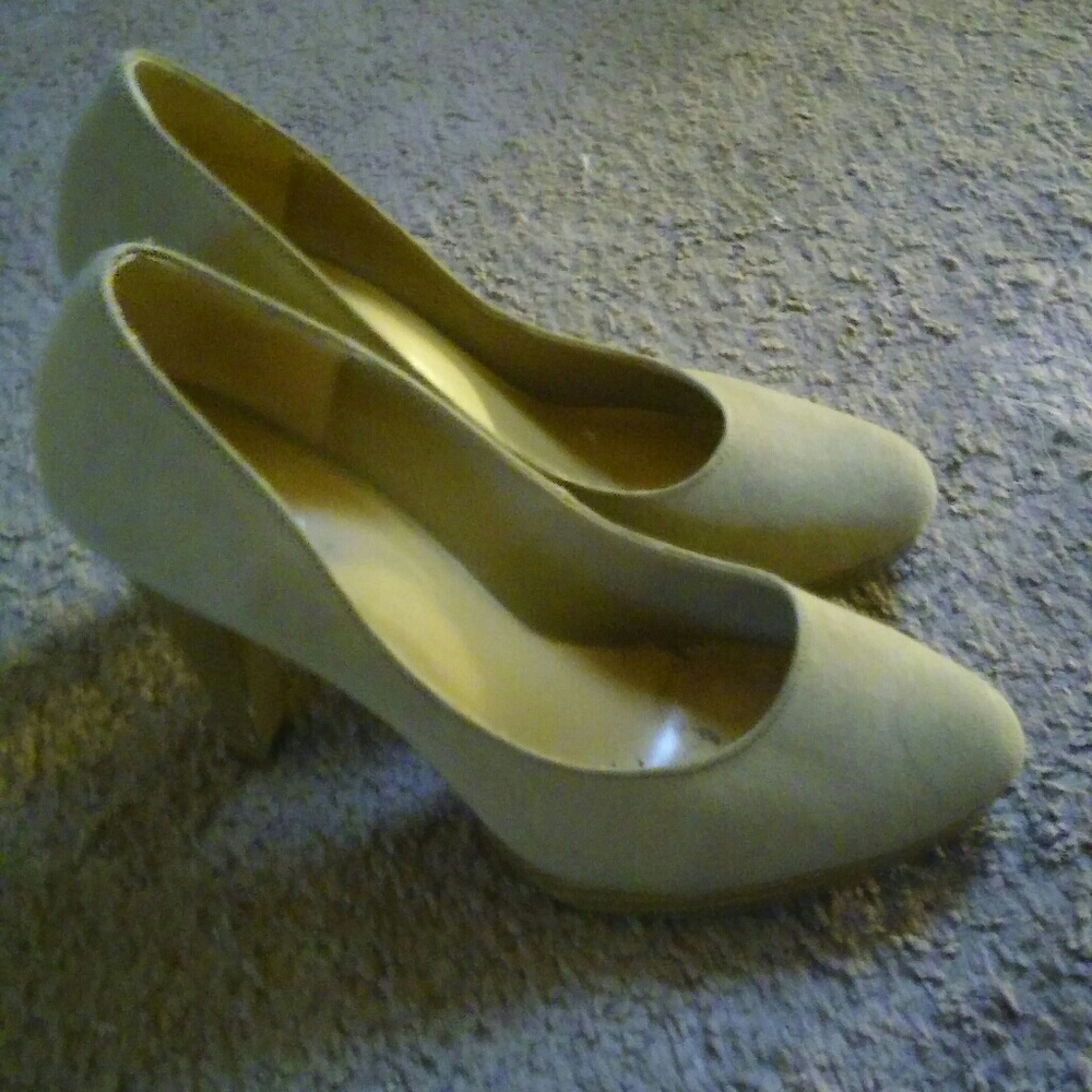 Shoe