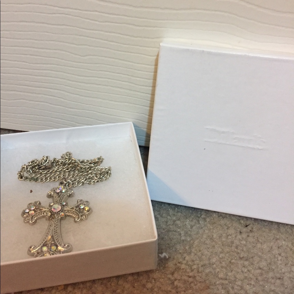 dilliards diamond necklace