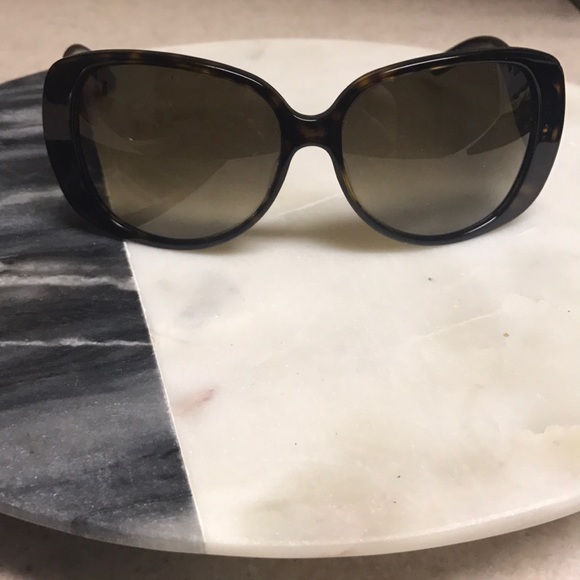 Authentic Gucci Sunglasses main image 5