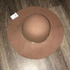Tan Hat