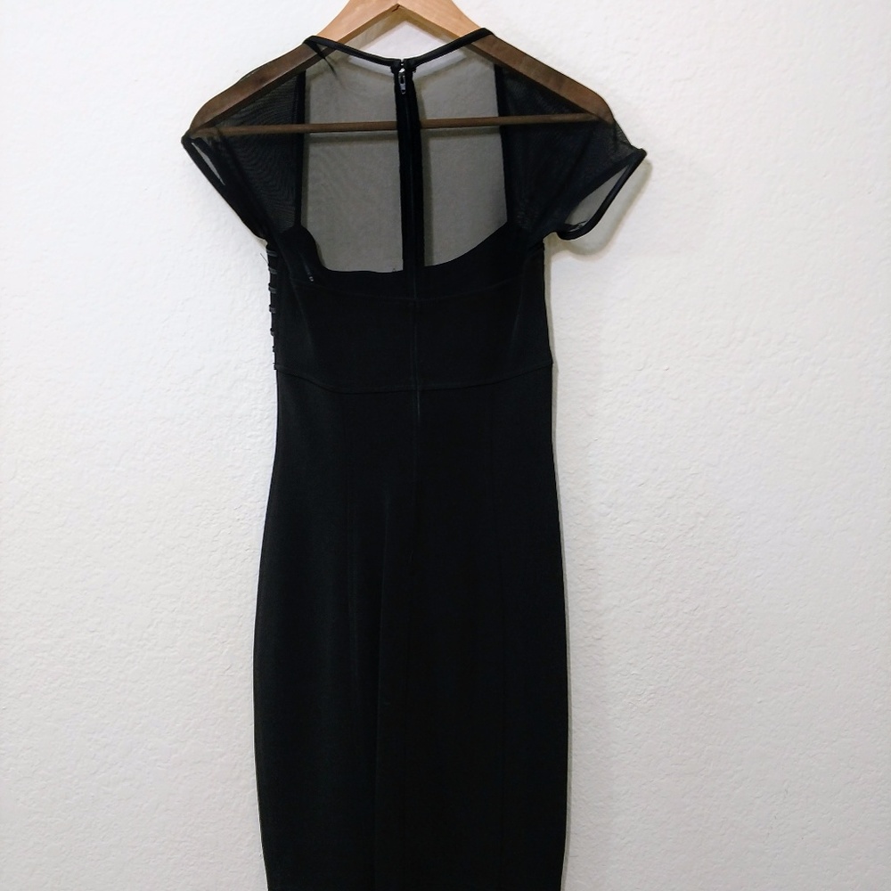 ❌ DONATED ❌Illusion neck bandage LBD - Picture 4 of 7