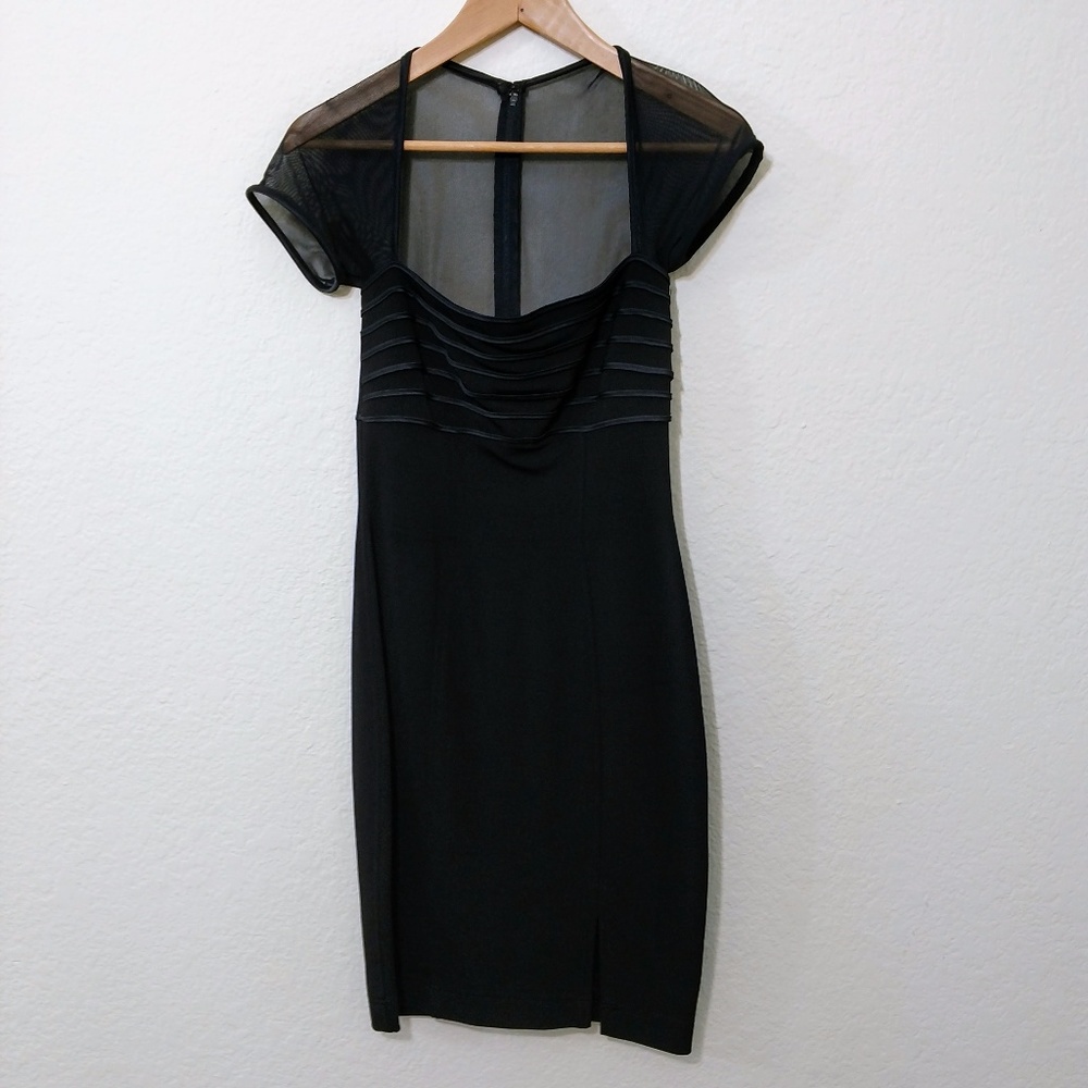❌ DONATED ❌Illusion neck bandage LBD - Picture 3 of 7