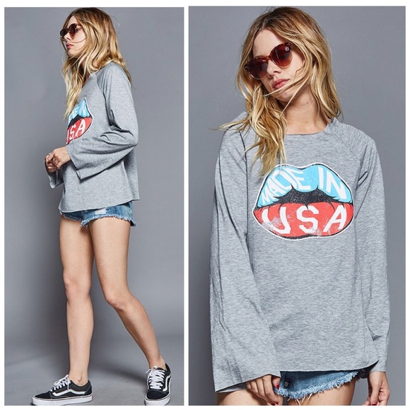 LAST 2! 💕Heather Gray Graphic Tunic! - Picture 2 of 2