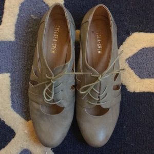 Chelsea Crew cutout oxfords