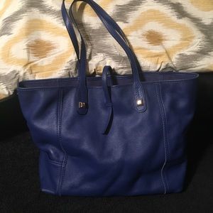 Blue Stella&Dot Purse Barely Used!