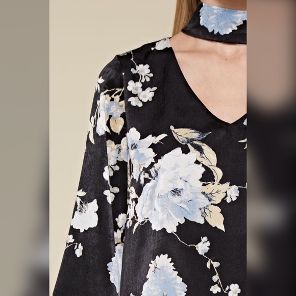 LAST! Black and Blue Silky Floral Choker Bell Sleeve Dress! - Picture 4 of 5