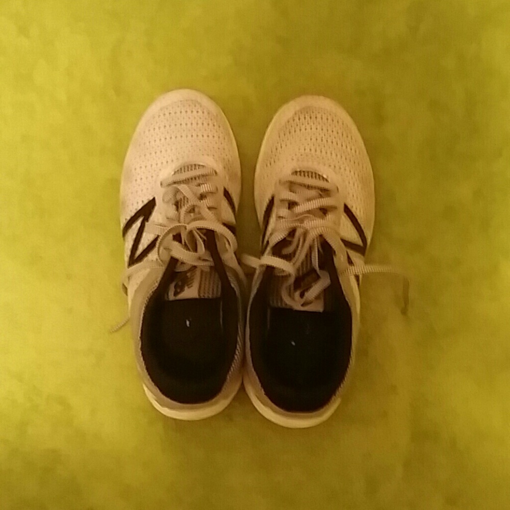 Gtey new balance sneakers