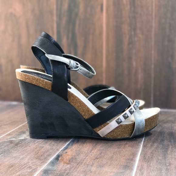 Crisscross Studded Distressed Leather Wedge Sandal - Picture 3 of 7