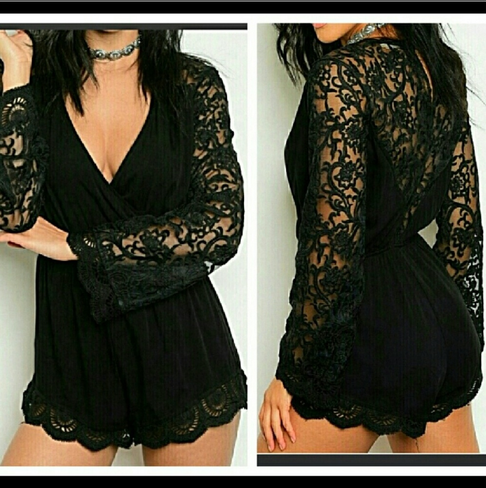 Lace romper ❤ NWOT