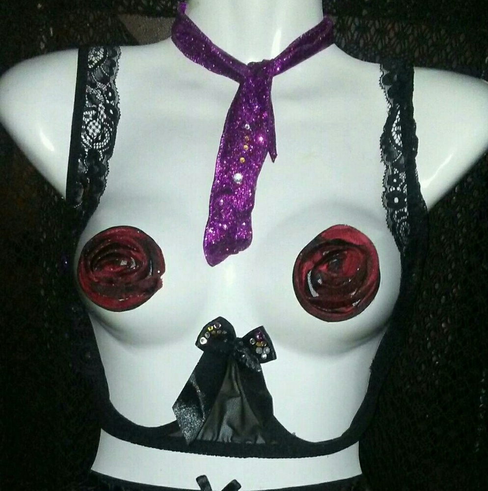 Two Piece Garter Set