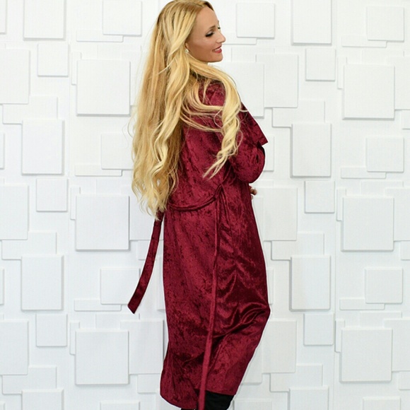 BURGUNDY VELVET DUSTER - Picture 4 of 4