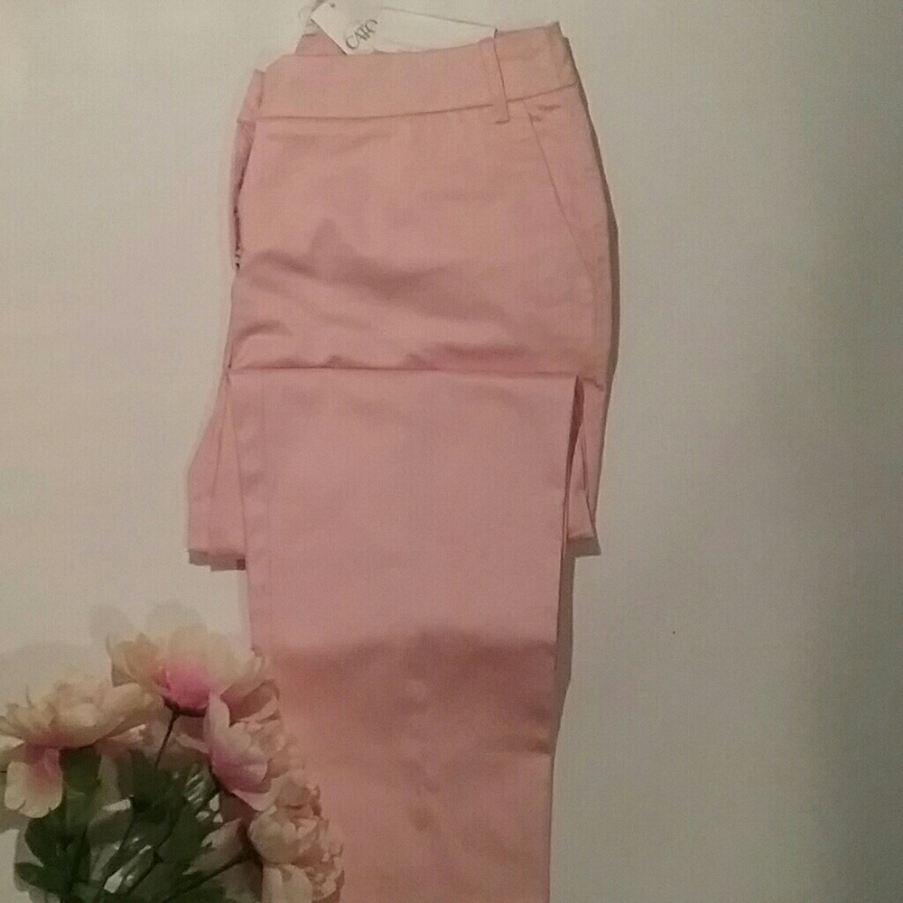 💥PRICE DROP!!!!💥Contemporary Ankle Pants Size 4