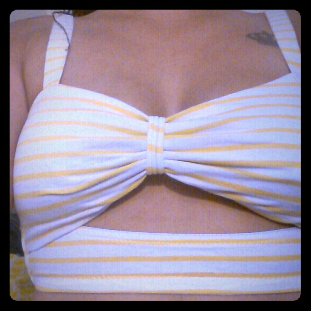 Summer top yellow and white crop top