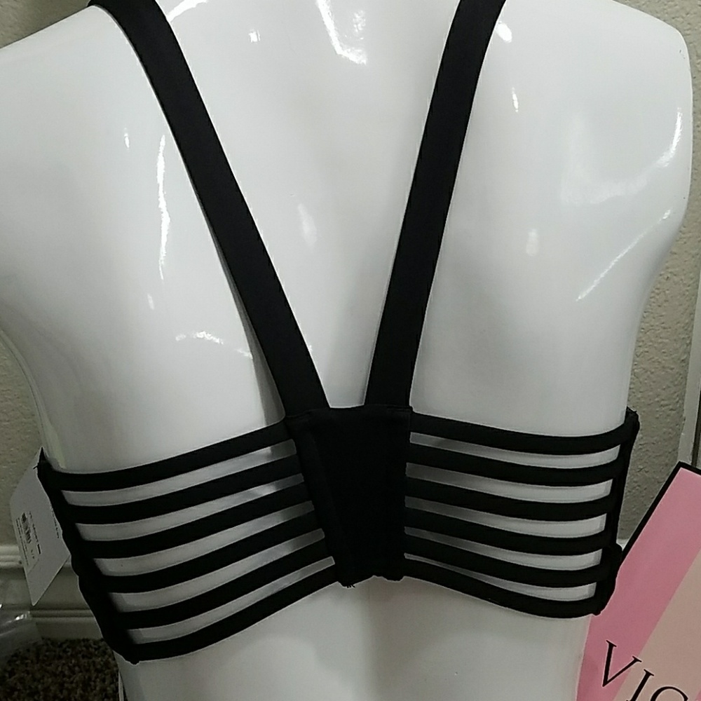 🚫HOLD FOR MAR4848🚫$15 or 2/$28!!  VS SPORTS BRA - Picture 7 of 8
