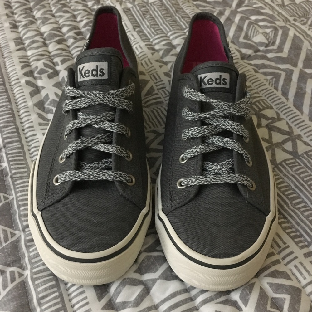Keds gray sneaker, women's 7 brand new