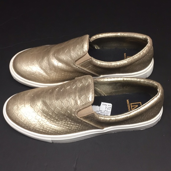 Material Girl Shoes Material Girl Extra Women Gold Sneakers 85 Nwob Poshmark