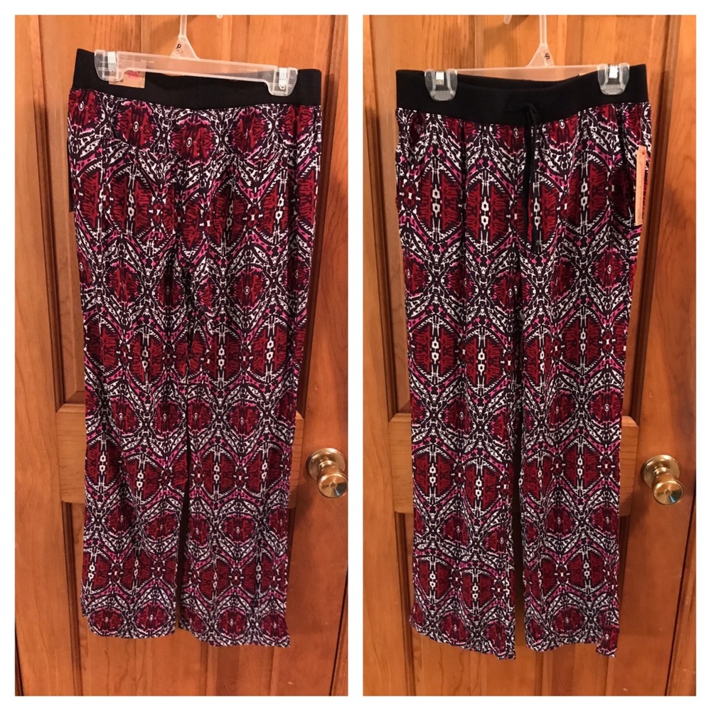 Girls Red Camel pants. NWT