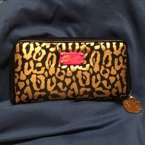 Betsey Johnson cheetah wallet