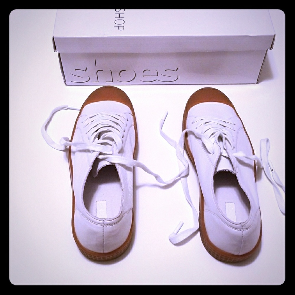 Top Shop  White, Size 7.5M Tennis Shoes Brand New