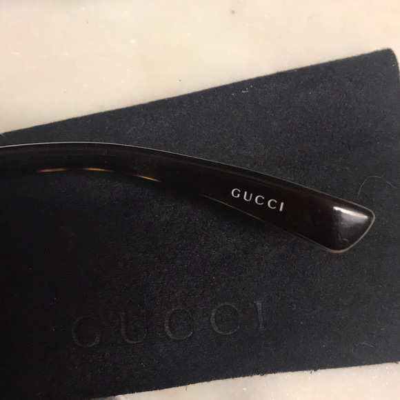 Authentic Gucci sunglasses main image 5