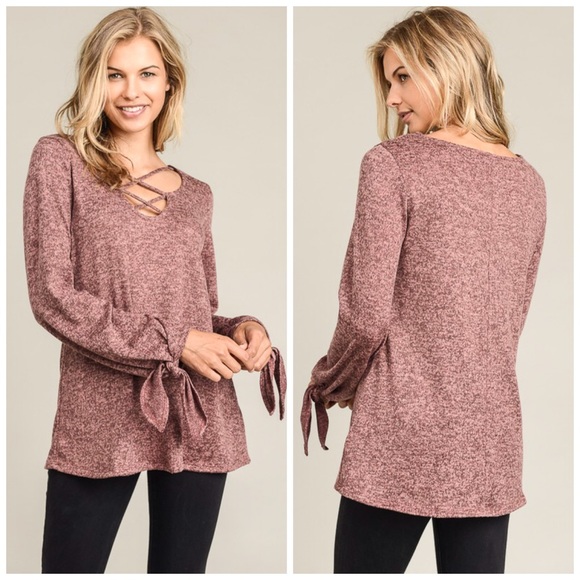 LAST 1! 💕Blush Criss Cross Tie Sleeve Hacci Top - Picture 2 of 2