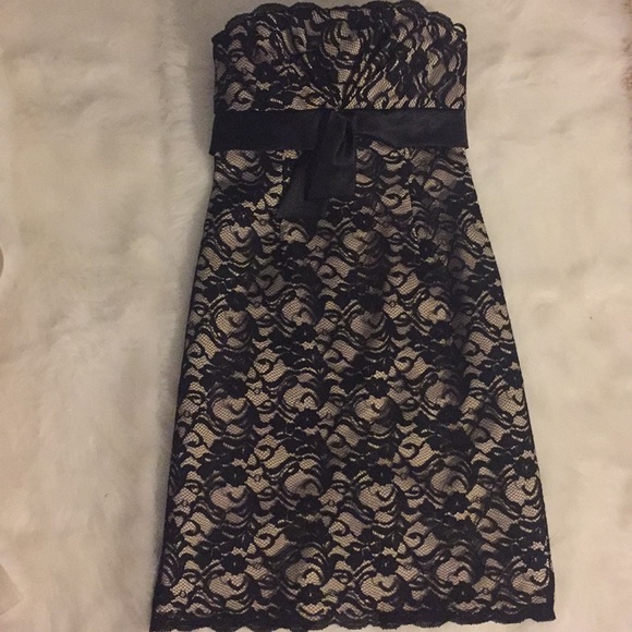 Black Short Dress - Picture 1 of 2