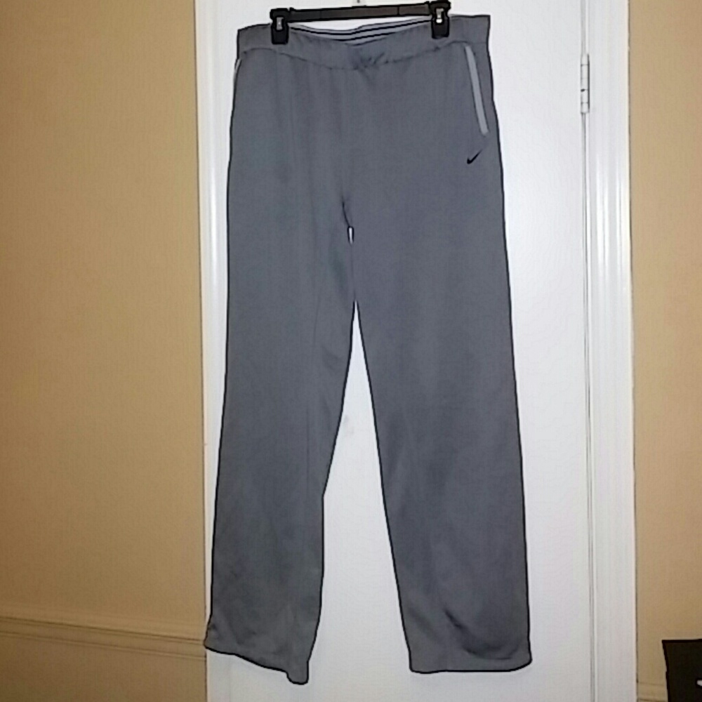 Nike Therma-Fit Pants szXL