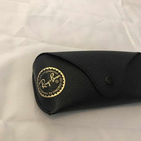 Ray-Ban Case - Picture 2 of 4