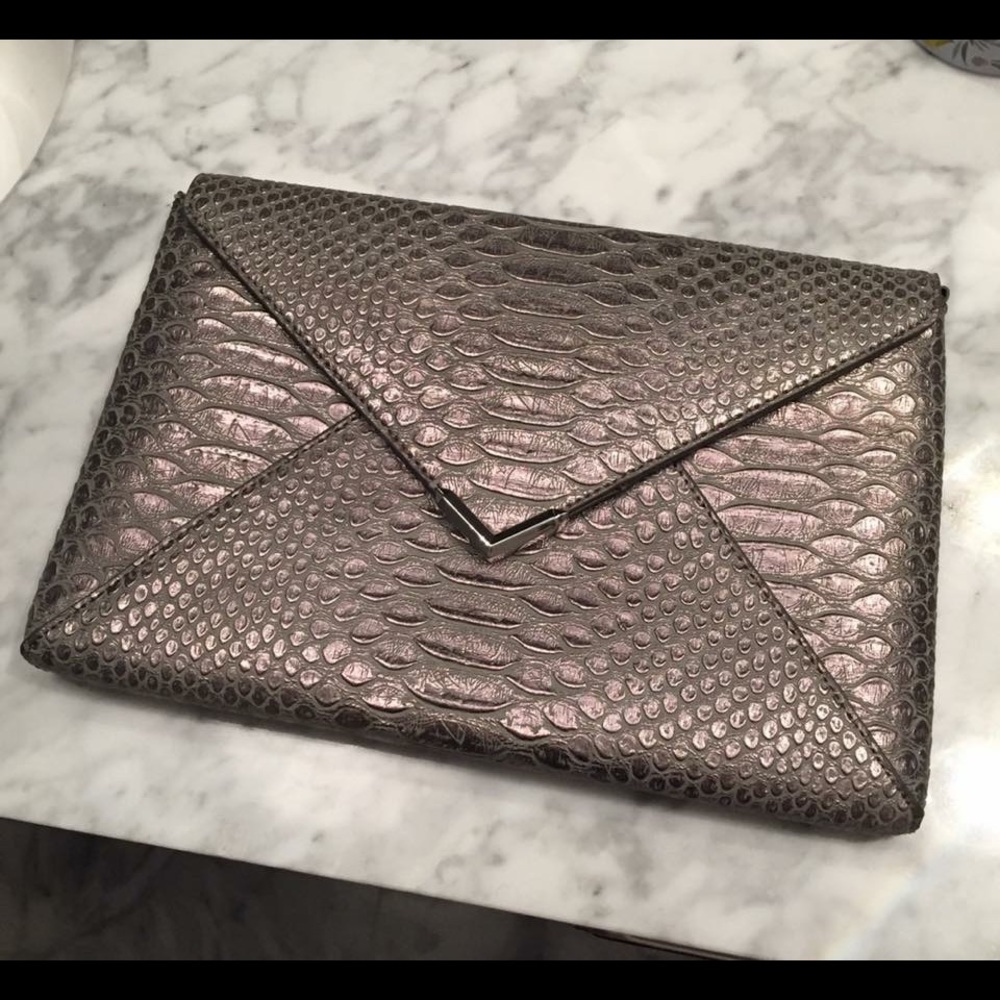 Stella & Dot City Slim Clutch