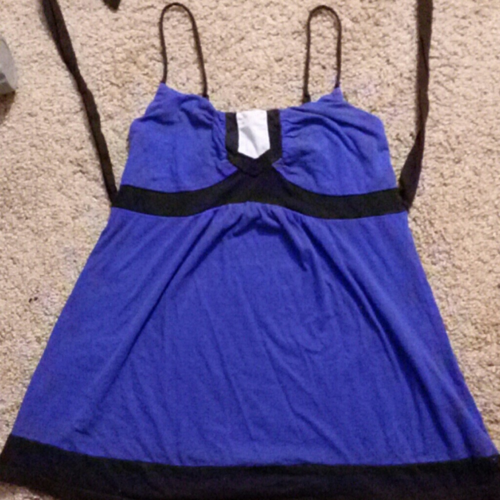 Spaghetti strap shirt blue and black