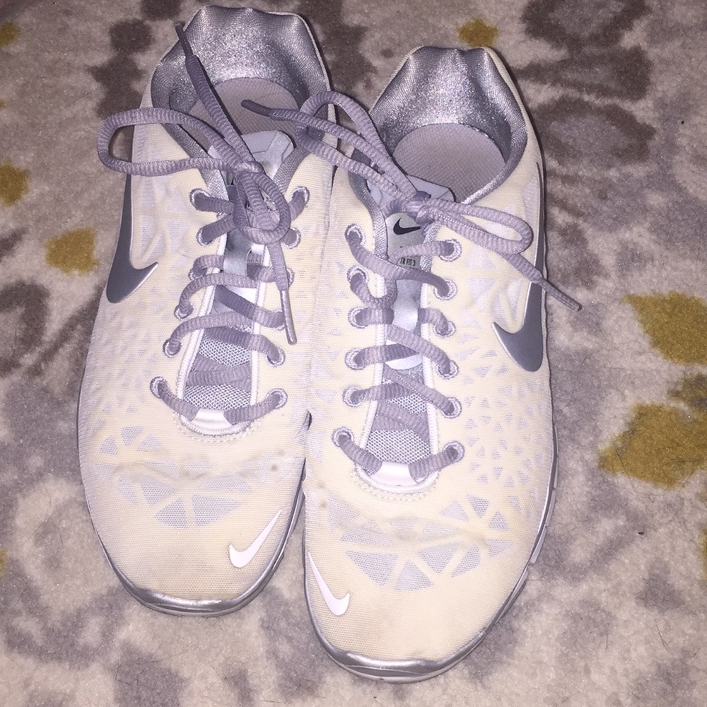 White and Gray Nike Free TR Fit 3 Size 7